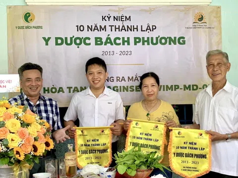 Y dược Bách Phương ra mắt cao hòa tan Vinaginseng